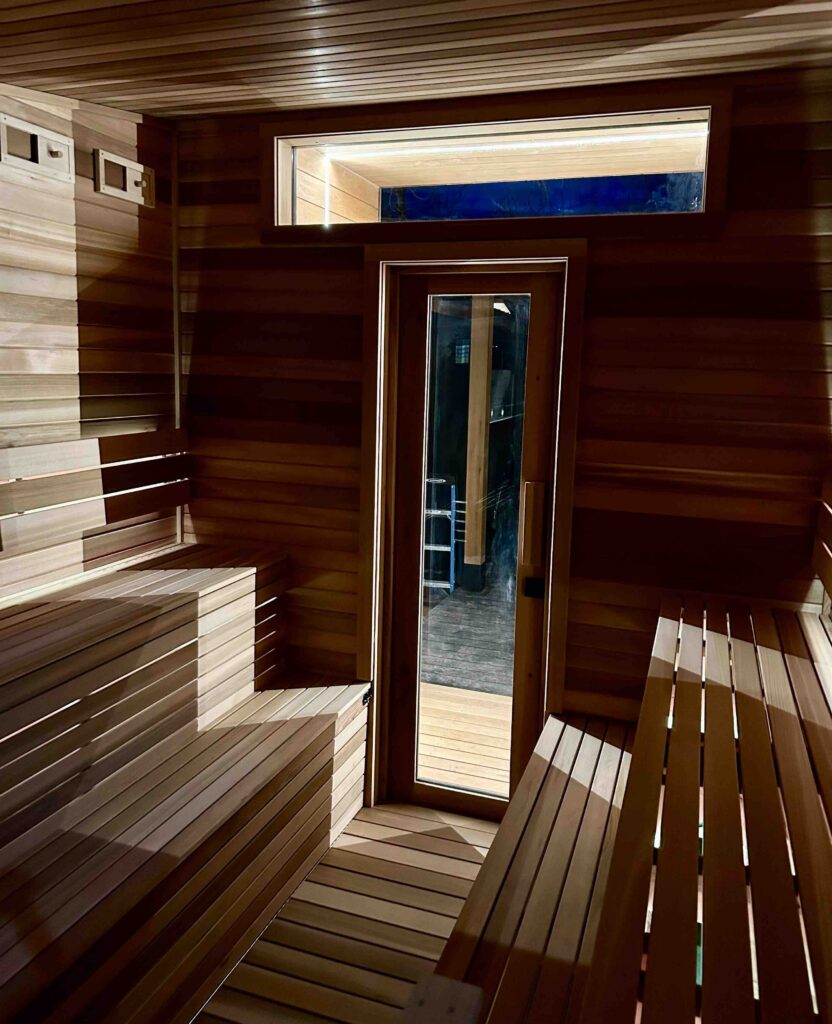 Interior Sauna Back Face