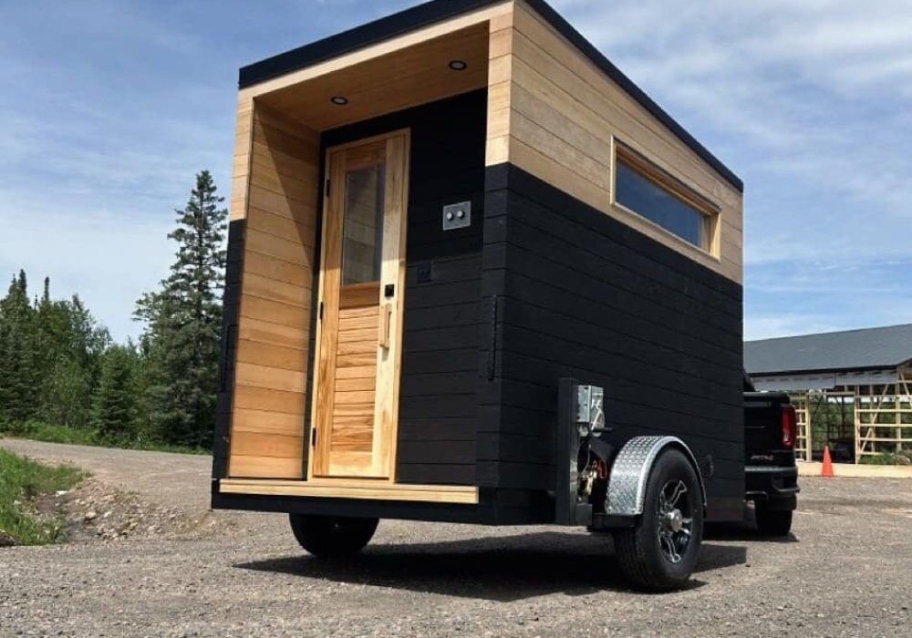 Custom mobile sauna