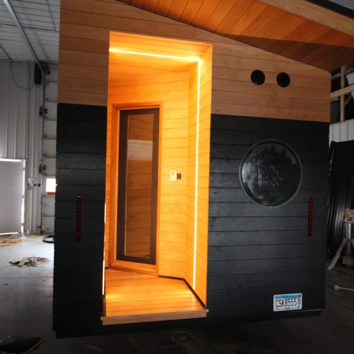 8' x 14' mobile trailers